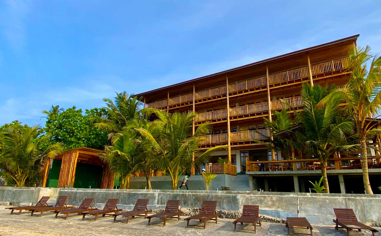 Coast 67 &mdash; Ahangama, Sri Lanka